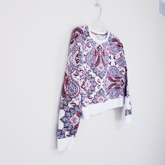 BODEN Sweatshirt Paisley Print Red White Blue Large Pullover Crew Crop Sweater - Picture 2 of 5